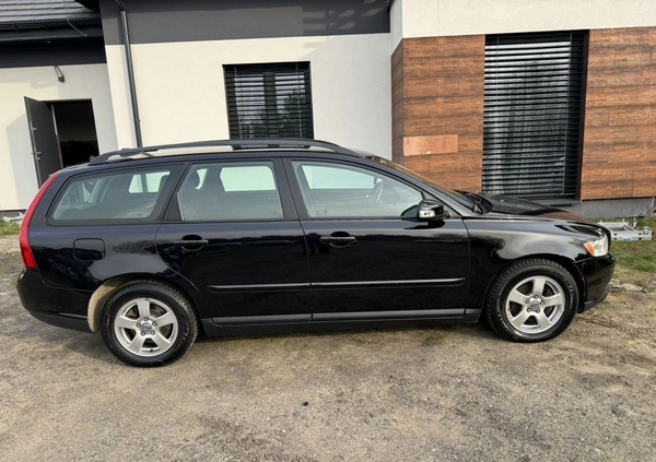 Volvo V50 cena 21900 przebieg: 215000, rok produkcji 2008 z Mysłowice małe 379